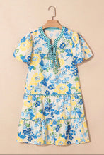 Cargar imagen en el visor de la galería, Vestido corto floral amarillo y azul S
