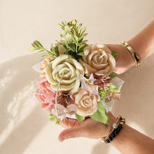 Cargar imagen en el visor de la galería, Arreglo floral grande
