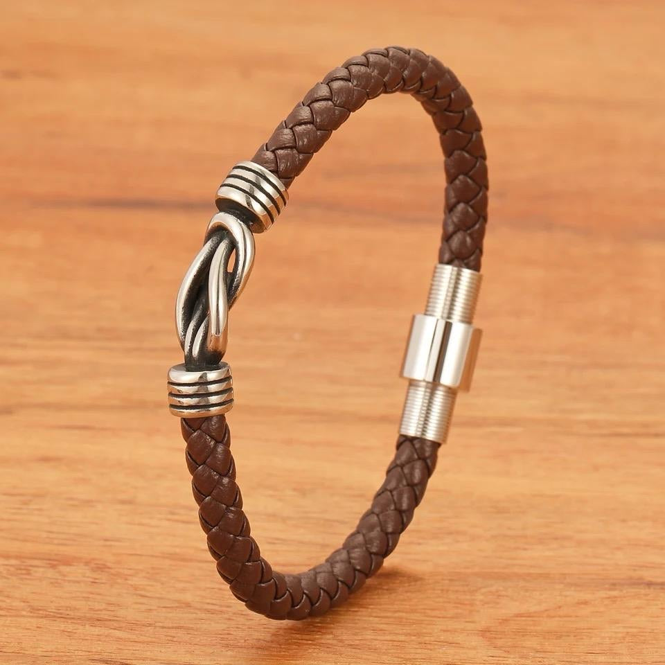 Pulsera cuero rosca metal