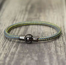 Cargar imagen en el visor de la galería, Pulsera de cuerda varios colores
