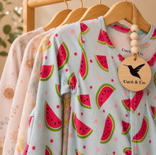 Cargar imagen en el visor de la galería, Pijama bambú magnética sandía 0-3m
