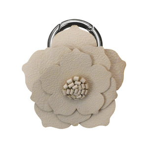 Charm flor de cuero