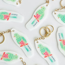 Cargar imagen en el visor de la galería, Llavero Acrílico de Quetzal
