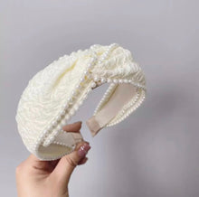 Cargar imagen en el visor de la galería, Diadema de Adulta 140
