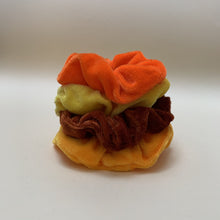 Cargar imagen en el visor de la galería, French Scrunchies
