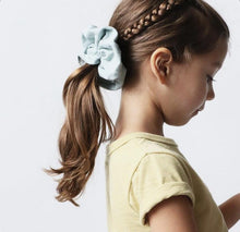 Cargar imagen en el visor de la galería, French Scrunchies
