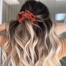 Cargar imagen en el visor de la galería, French Scrunchies
