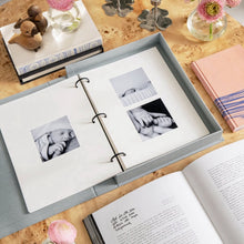 Cargar imagen en el visor de la galería, Libro Álbum para bebé Star
