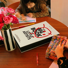Cargar imagen en el visor de la galería, Libro Little Artists
