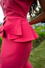 Cargar imagen en el visor de la galería, Vestido Barbie rosado liso S
