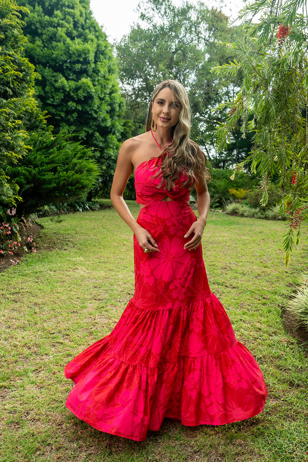 Vestido Memphis rojo con rosado elástico en espalda S